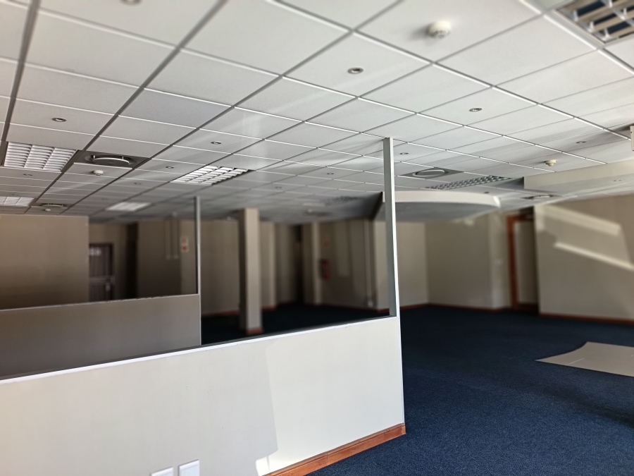 To Let commercial Property for Rent in Bo Oakdale Western Cape